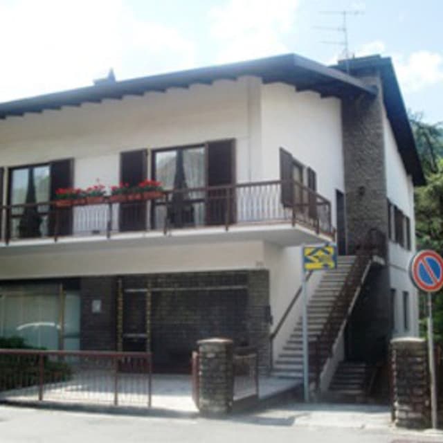 Agenzia Immobiliare Studio Casa Zogno - Immagine 2