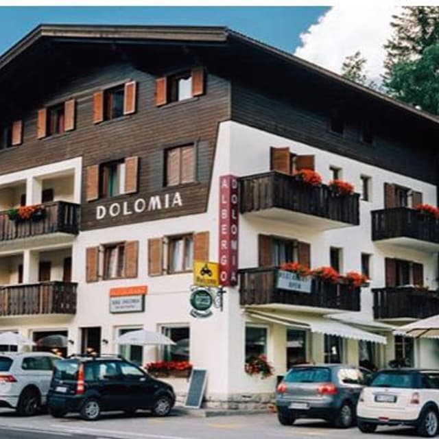 Albergo Bar Dolomia - Immagine 1