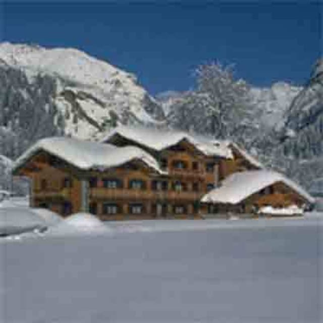 Albergo Residence Ruetoreif - Immagine 1