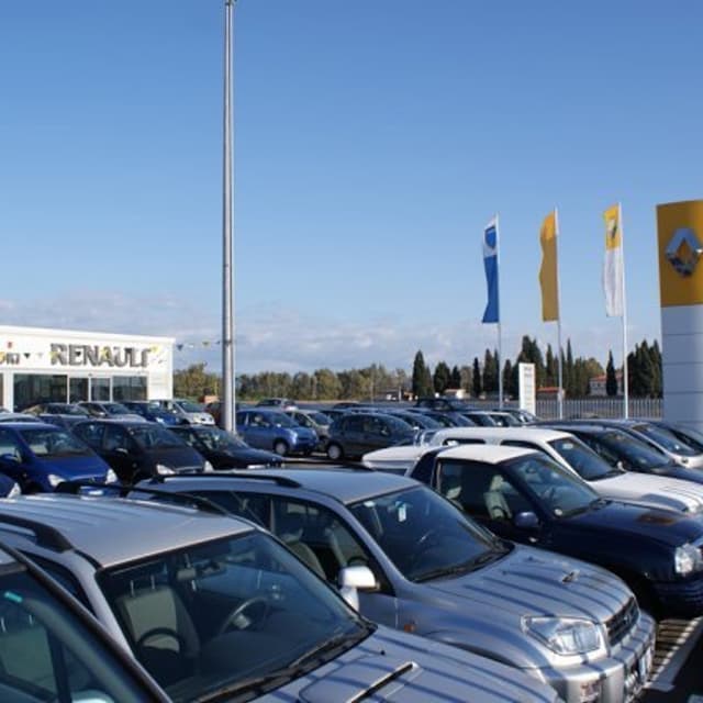 A.M.R. Motori Rivendita Auto - Immagine 2