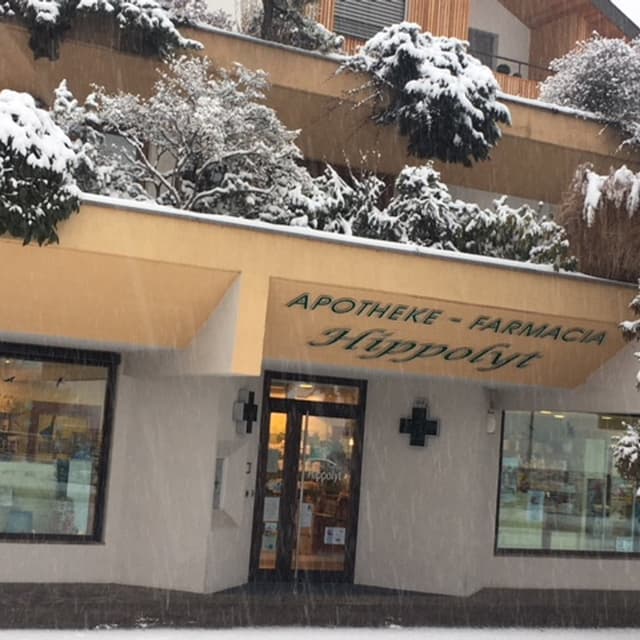 Apotheke Farmacia Hippolyt Tisens - Immagine 1