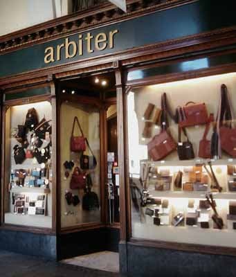 Arbiter Valigeria Pelletteria - Immagine 1