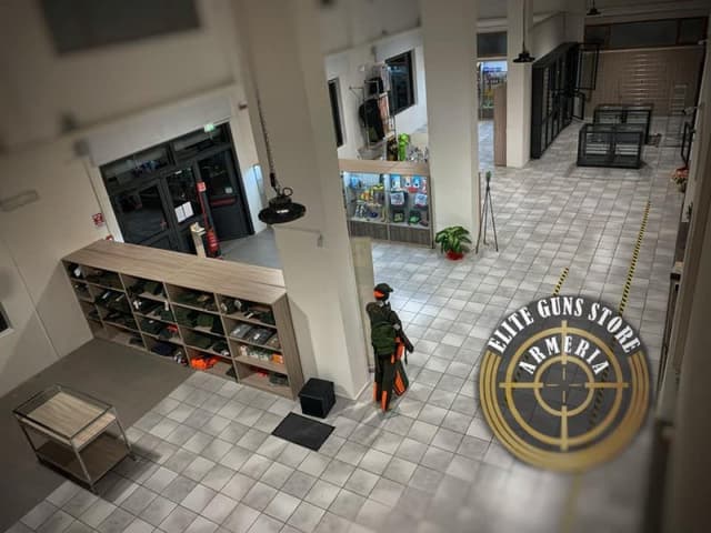 Armeria - Elite Guns Store - Immagine 1