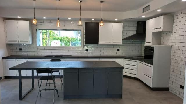 Arredamenti Cervini di Andrea e Michele - Immagine 1