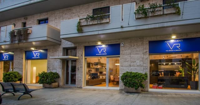 Arredamenti V.R. - Immagine 1