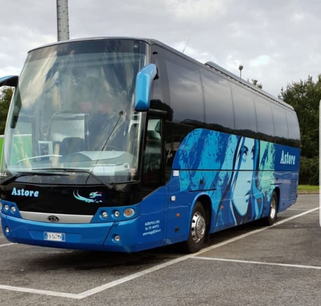 Astore Viaggi  Ncc e Taxi H 24 - Immagine 2