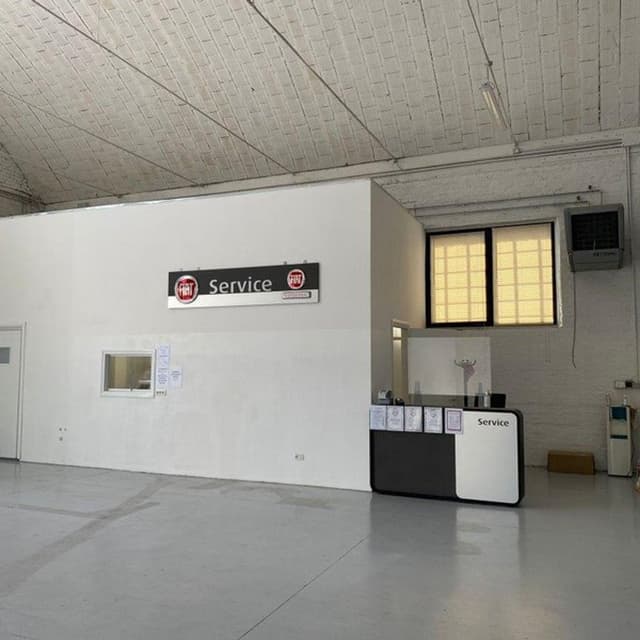 Autocarrozzeria A.R.B.M. S.r.l. - Immagine 1