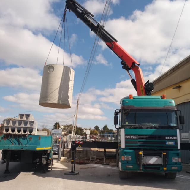 Autogru La Cava Giuseppe - Immagine 1