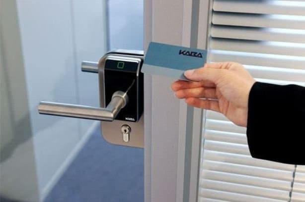 Blu Lock - Immagine 2