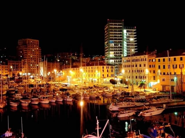 Blue Restaurant - Immagine 1