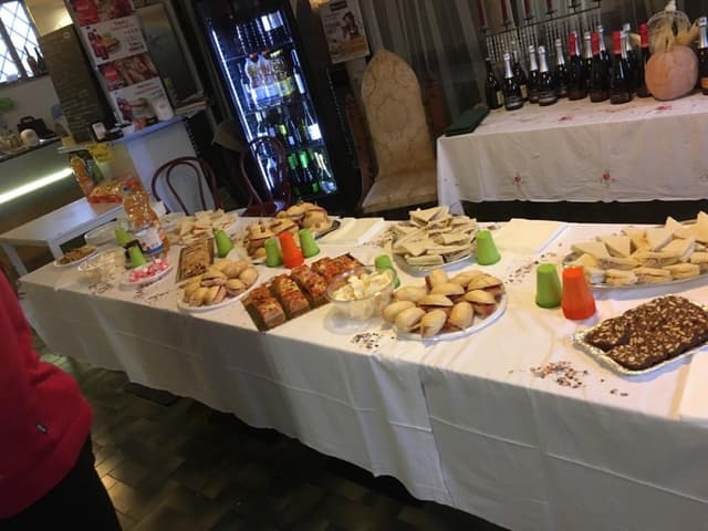 Caffetteria Vineria Pub Pizzeria New Life - Immagine 1