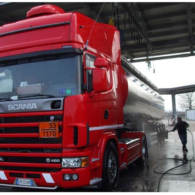 Cape Autotrasporti - Immagine 1