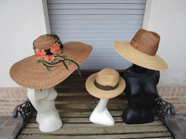 Cappellificio di Chiara Rosa - Immagine 2