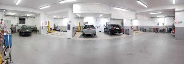 Carrozzeria Giugni Snc - Immagine 2