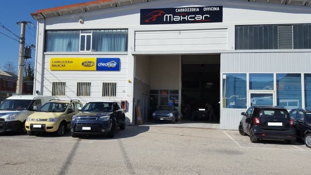 Carrozzeria Max Car - Immagine 1