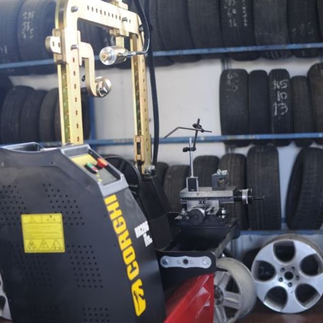 Centro Assistenza Auto 2000 - Immagine 2