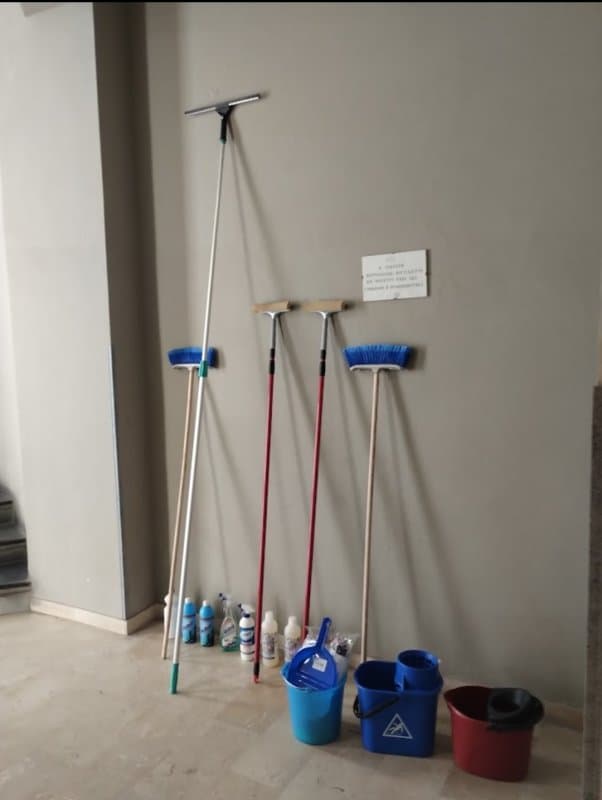 Cleaning Service - Immagine 1