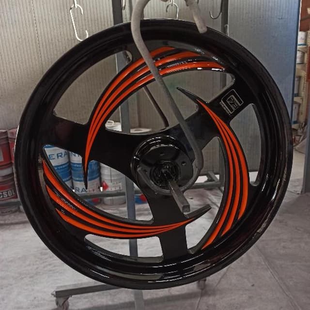 Color 73 S.r.l. - Immagine 2