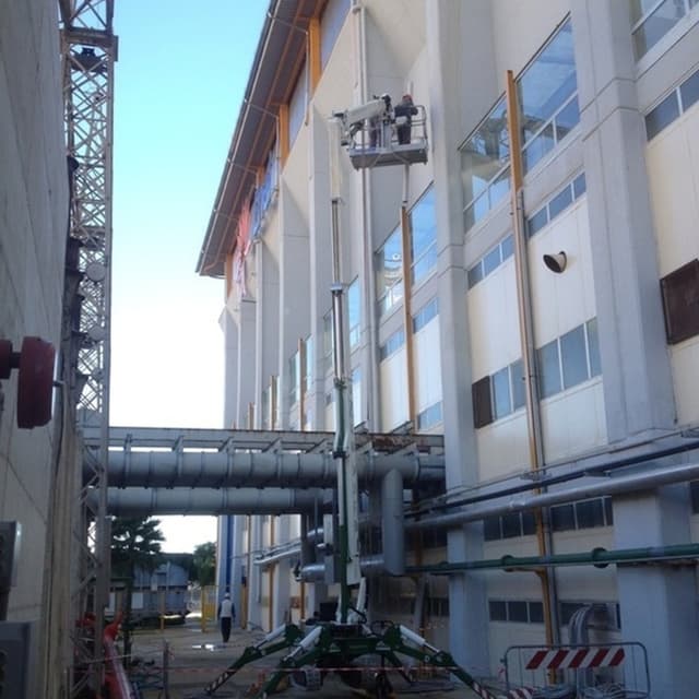 Desmotec - Demolizioni - Immagine 2