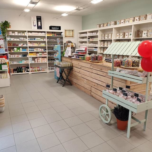 Erboristeria Madre Natura Mezzolombardo - Immagine 1