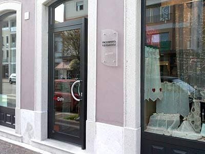 Facchinato Tendaggi - Immagine 1