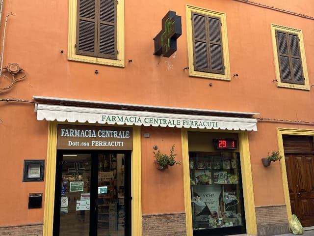 Farmacia Centrale Ferracuti - Immagine 1