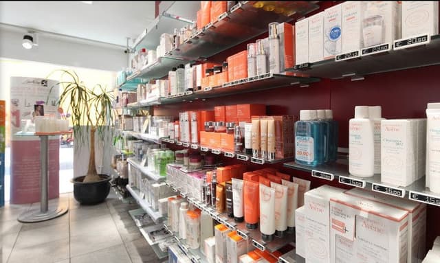 Farmacia Dr. Peer Albrecht - Immagine 1