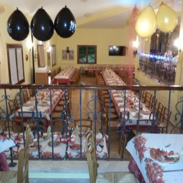 Hotel Ristorante La Lanterna nel Bosco - Immagine 2