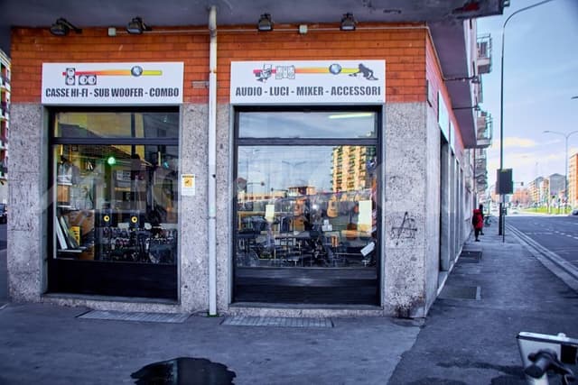 Megal Point - Strumenti Musicali Torino - Immagine 2