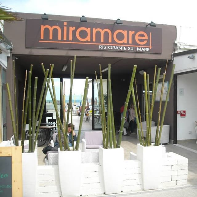 Miramare Ristorante sul Mare - Immagine 1