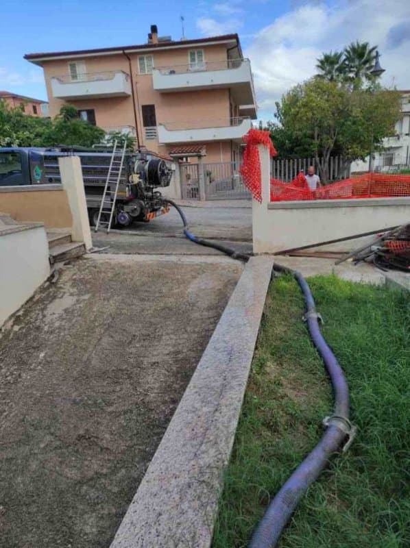 Romana Pozzi Autospurghi - Immagine 1