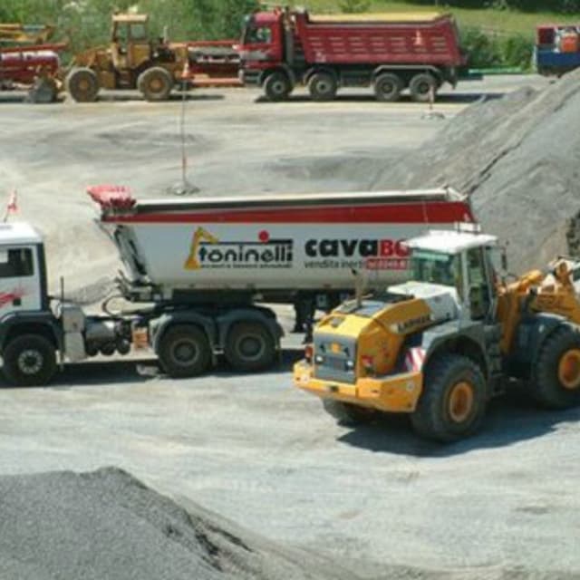 Toninelli Pietro - Immagine 1