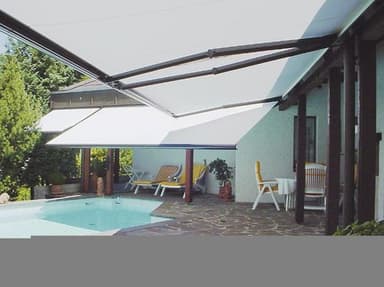 Moretti Protezioni Sole-Pioggia-Vento