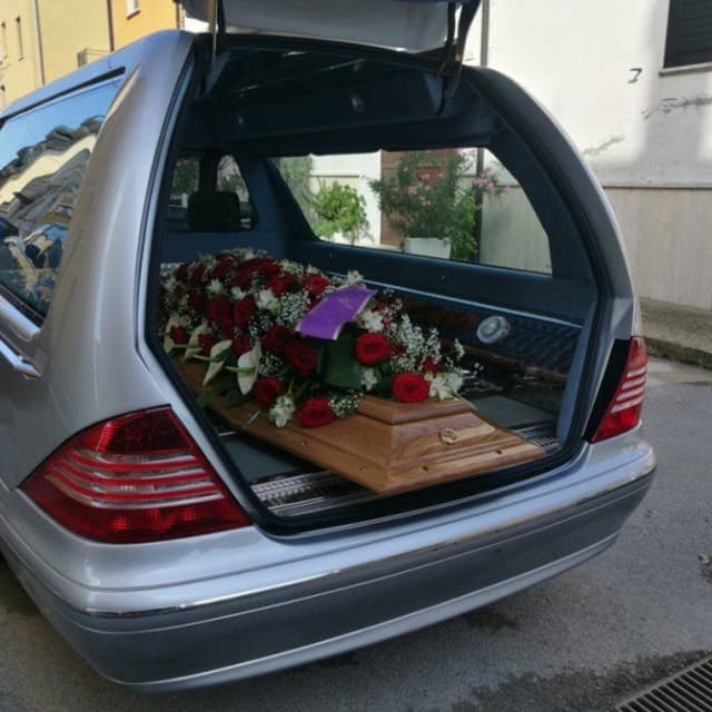 Agenzia Funebre La Cattolica - Immagine 2