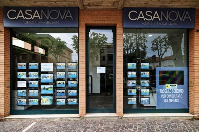 Agenzia Immobiliare Casanova - Immagine 1