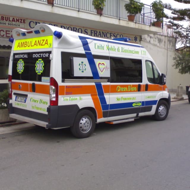 Ambulanze Croce D'Oro San Francesco - Immagine 2