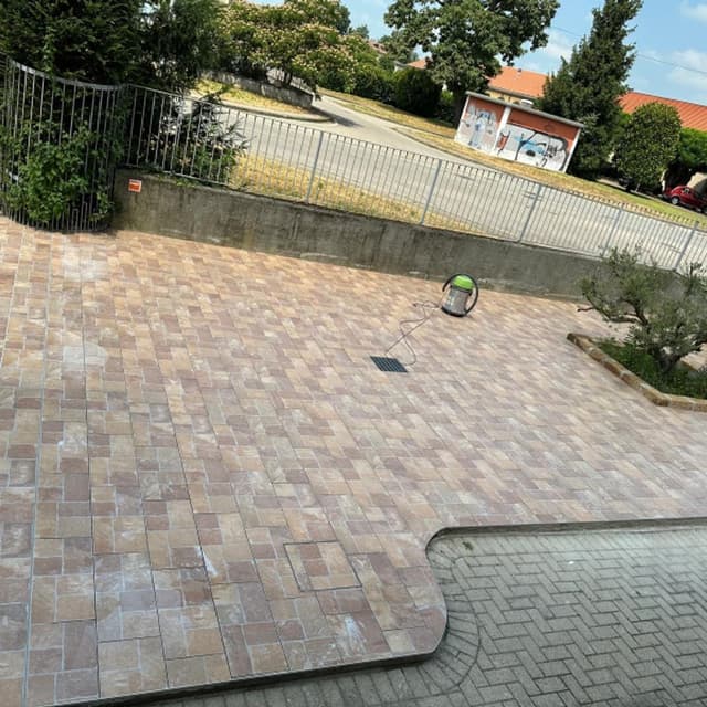 Artur Piastrellista - Immagine 1