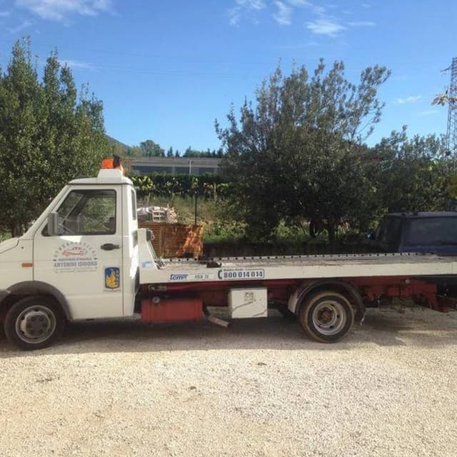 Autocarrozzeria Antonini S.R.L. - Immagine 2