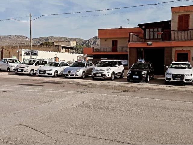 Autoclass - Immagine 1