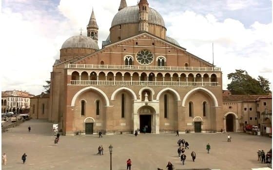Basilica di Sant'Antonio - Immagine 1