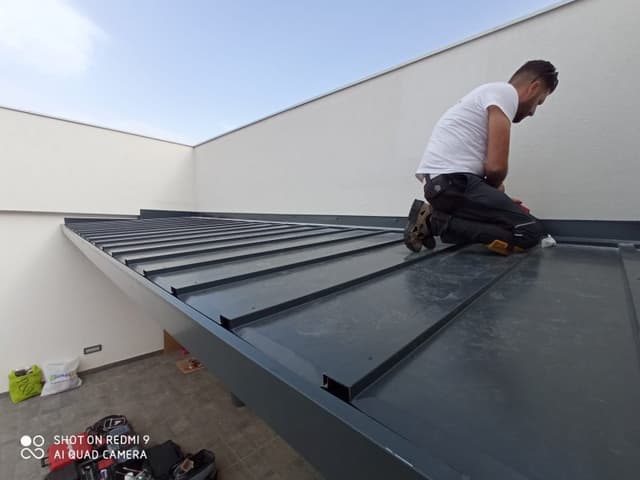 Bl Coperture - Lattoneria Edile di Santagelo Pietro - Immagine 1