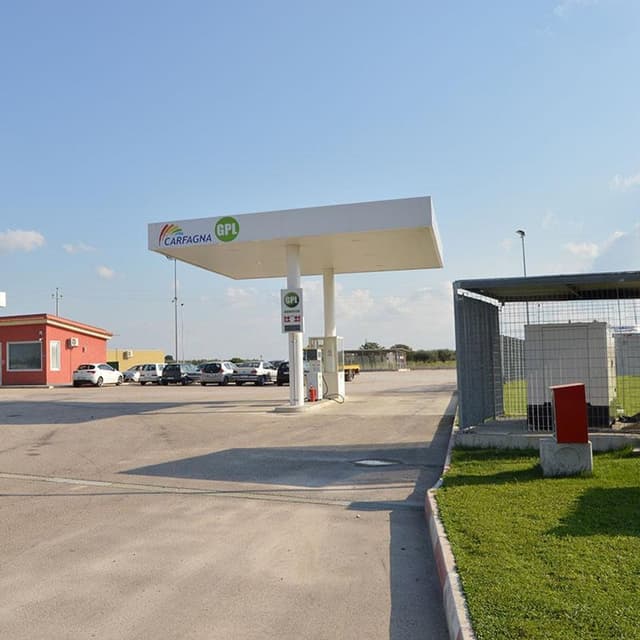 Carfagna Carburanti - Immagine 1