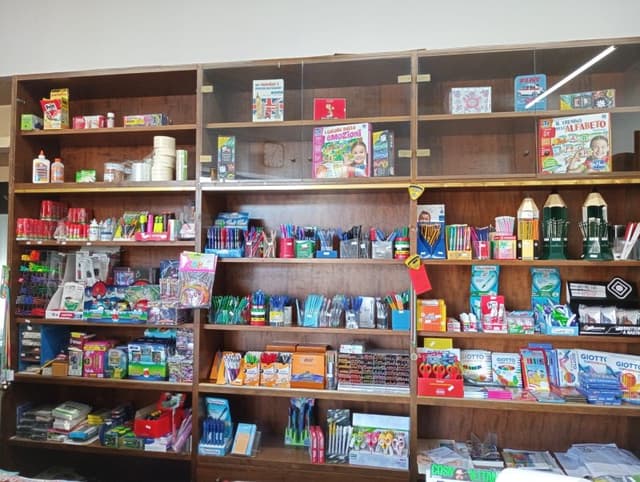 Cartogiornaleria Nic & Gio - Immagine 1