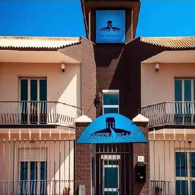 Casa di Riposo Aretusa Palace - Casa per Anziani - Immagine 1