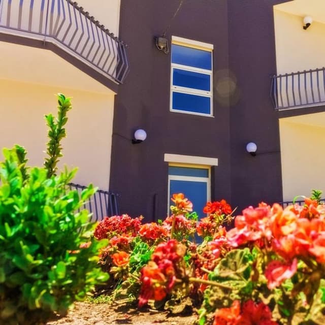 Casa di Riposo Aretusa Palace - Casa per Anziani - Immagine 2