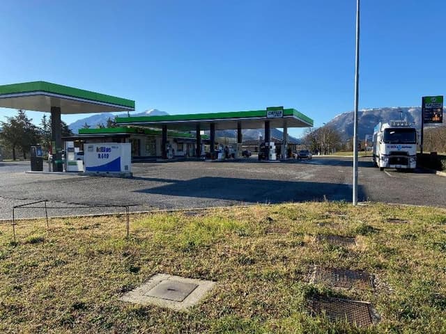 Catria Energy Srl - Stazioni di Servizio Carburanti - Sede Uffici - Immagine 2