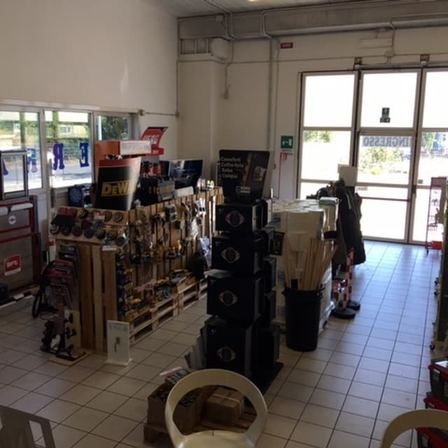 C.D.F. Professional - Immagine 2