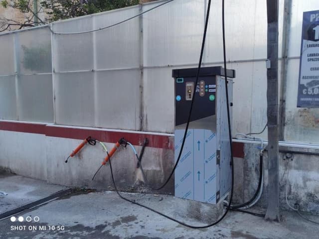 Centro Autolavaggio Cianci e Bertone - Immagine 1