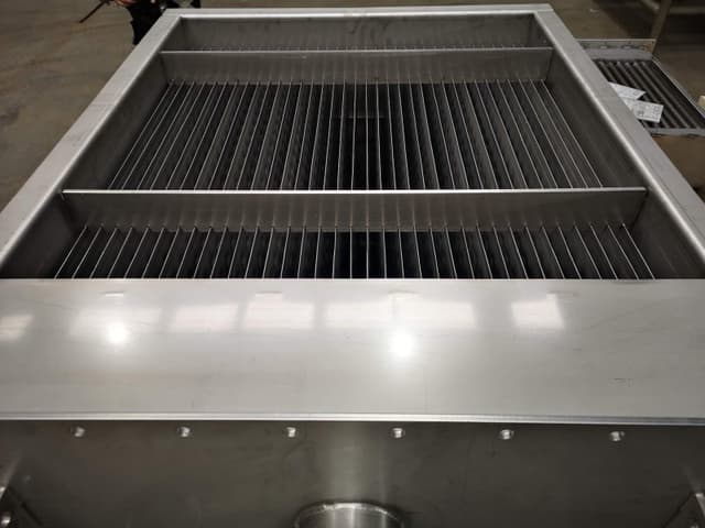 Dav Coil Pillow Plate - Immagine 1