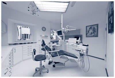 Daxenberger Dr. Thomas e Uhlmann Dr. Andrea Dentisti - Immagine 1